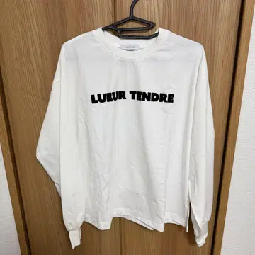 손세탁 가능 / 플로키 프린트 로고 롱 TEE