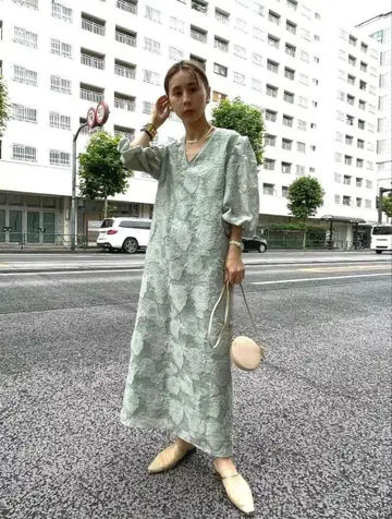 [Ameri] FLOWER JACQUARD STRAIGHT DRESS
