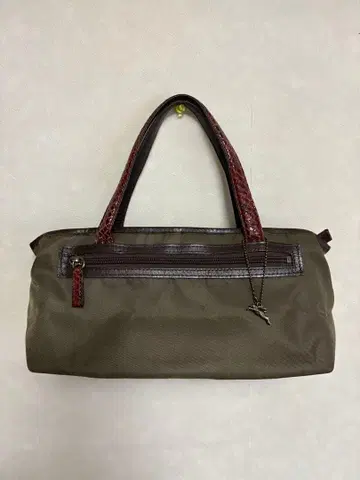 [ 새상품급 ] OSAMU 올리브 그린 핸드백