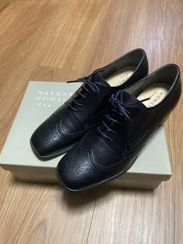 새상품급 MARGARET HOWELL 블랙 레이스업 슈즈 상자 포함