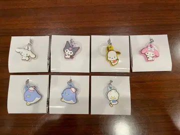 산리오 더블 참 7개