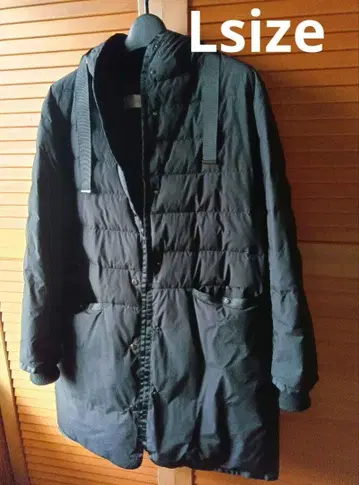 DoCLASSE 후드 부착 다운 하프 코트 / 블랙 / L 사이즈