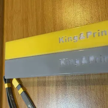 King & Prince 2023 투어 응원봉 2개