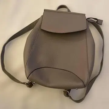 그레이지 플랩 백팩