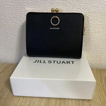 JILL STUART 블랙 이단 접이식 지갑