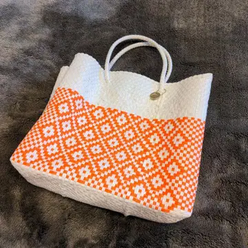 레트라 Letra 바스켓백 참 포함