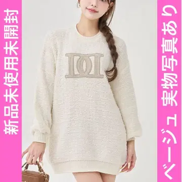 다리치 DD 로고 트위드 니트 풀오버 화이트 미사용 미개봉 새상품