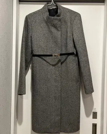 MCM 스트라이프 벨트 롱 코트