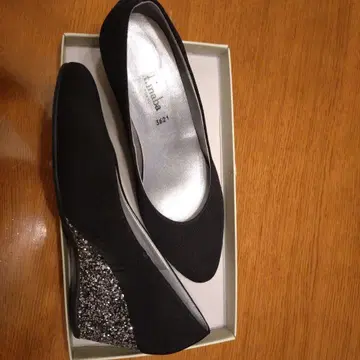 t.inaba 펌프스 3621 블랙 24.0