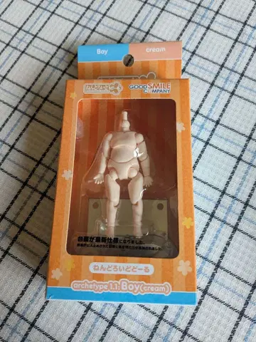 넨도로이드돌 archetype: 11 Boy (cream)
