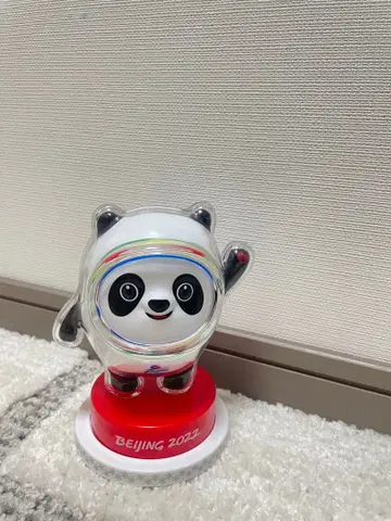 빙둔둔 피규어 (2022 베이징 올림픽 팬더 캐릭터)