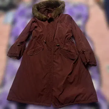 axes femme 모즈 코트 와인 레이스 자수