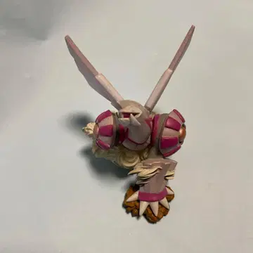 포켓몬 파르키아 피규어