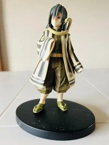 귀멸의 칼날 피규어 / 이쿠로 오바나이 (상자 없음)