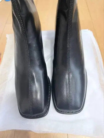 미사용 새상품! 인조 가죽 부츠