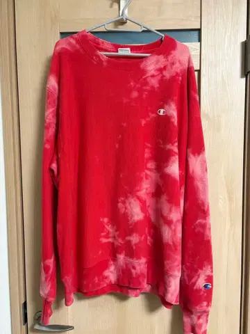 Champion 레드 타이다이 긴팔 맨투맨
