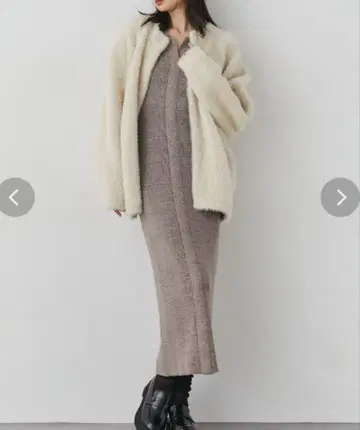 러그넘문 미니 샤기 니트 가디건