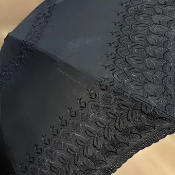 블랙 자수 양산