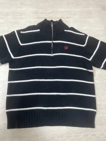 evris sunny 하프 지퍼 니트 상의