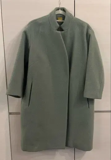 MUSE 코쿤 실루엣 코트