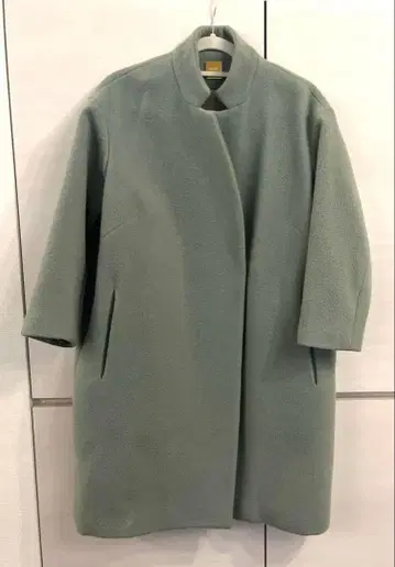 MUSE 코쿤 실루엣 코트