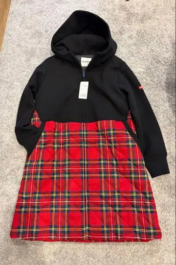 새상품 밀크 페도 충전솜 체크 퀼팅 콤비 후드 롱 코트 절개 블랙 레드