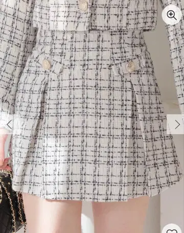 새상품 립 서비스 스프링 트위드 플리츠 스커트 S 사이즈