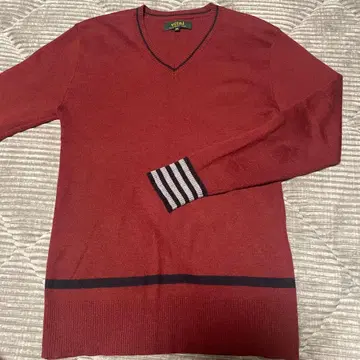 vital V넥 니트 스웨터 46 빨간색