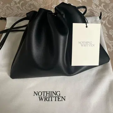 NOTHING WRITTEN 복조리 가죽백 블랙