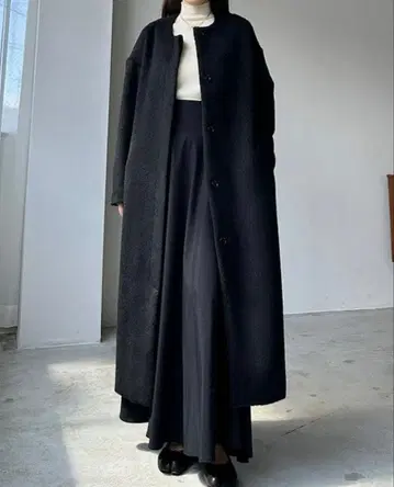 Louere 샤기 노카라 코쿤 롱 코트