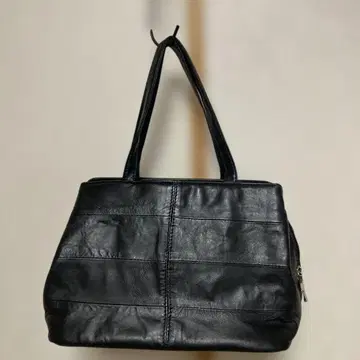 블랙 가죽 핸드백 라무 가죽 양피 블랙