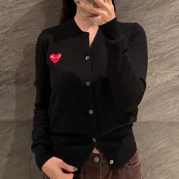 #새상품/정품(무료배송)꼼데여성 울 가디건판매합니다~