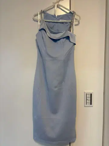 Veautt 라이트 블루 드레스