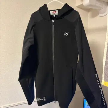 MASTER BUNNY EDITION 블랙 후드티 사이즈 5