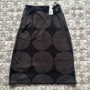 유니클로 마리메코 콜라보 플리스 스커트 미사용 블랙