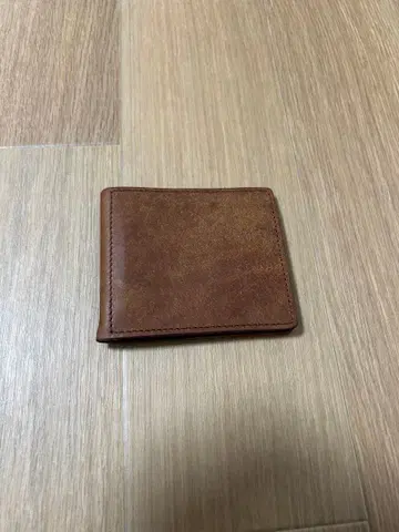 Ryu 가죽 머니클립 브라운