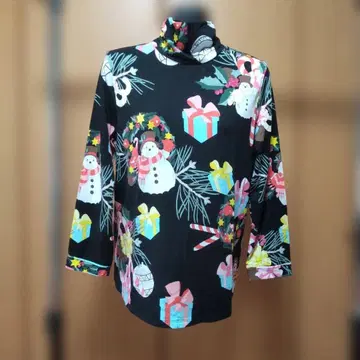 위트 있는 로고 레오나르 하이넥 티셔츠