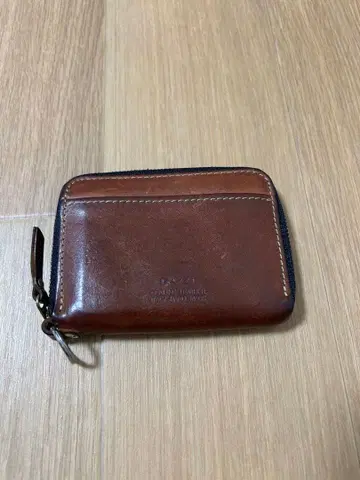 브라운 가죽 지퍼 코인 케이스