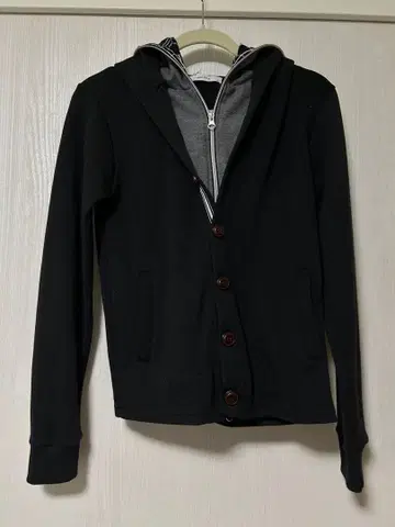 MENZ STYLE (남성 스타일) 체크 후드티 (지퍼 버튼 포함)