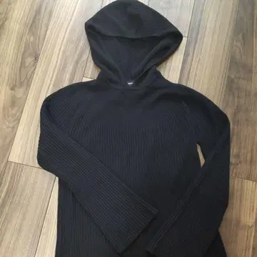 띠어리 풀오버 니트