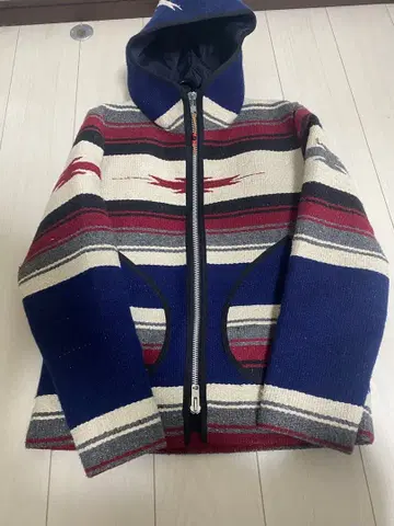 Mucho Bueno 담요 자켓 M 사이즈