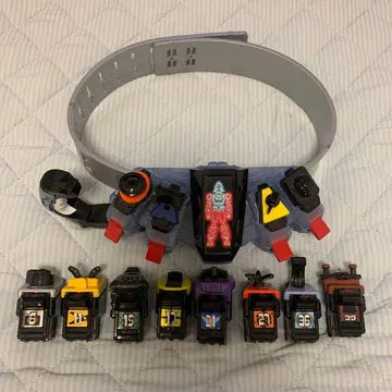 가면라이더 변신 벨트와 변신 아이템