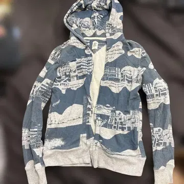 풍경 프린트 후드티 S 사이즈