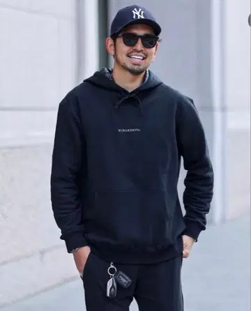 EUROKENVY 유로켄비 후드티 후디 블랙