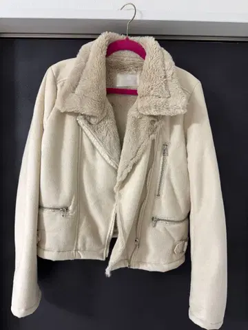 무스탕 라이더 자켓