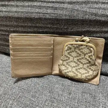 sakurayama 사쿠라야마 가마구치 달린 접이식 지갑 아이보리 고양이