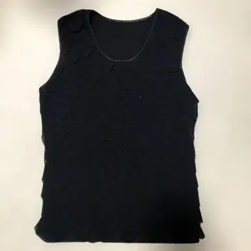 이타리야 프릴 탱크탑 블랙 7