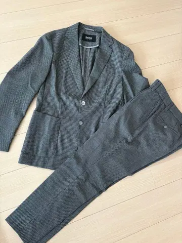 Hugo BOSS 그레이 체크 무늬 비즈니스 정장