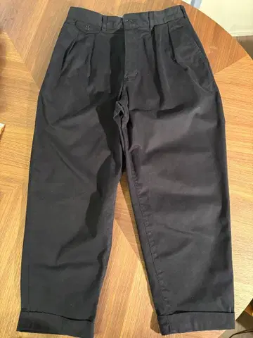 BEAMS+ 블랙 치노 팬츠 S 사이즈