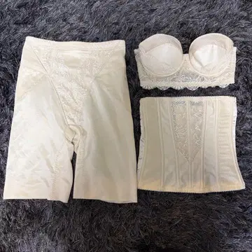 아르이즈 웨딩 브라이덜 이너